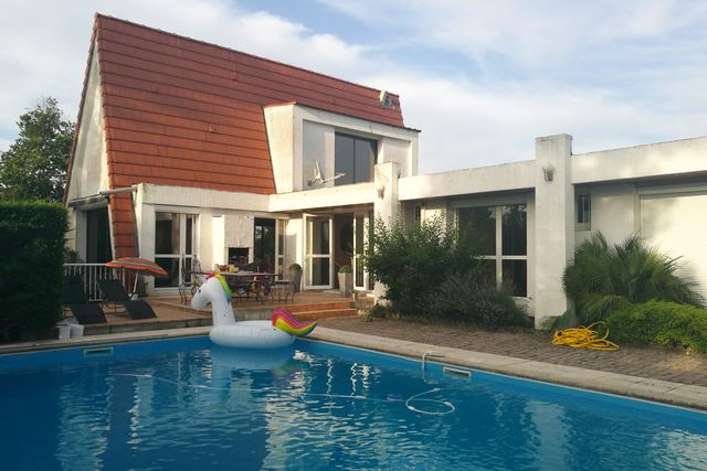 Villa Warhol, maison d'architecte des années 70 à Montauban